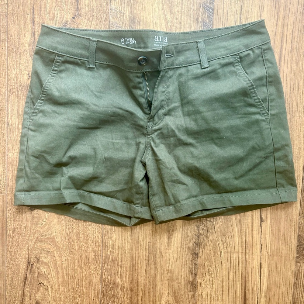 a.n.a Olive Twill Shorts for Women